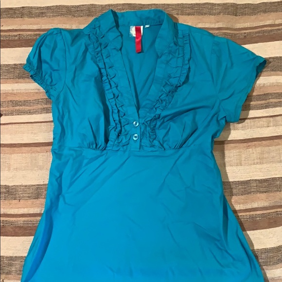 3 short sleeve blouses - Picture 2 of 5